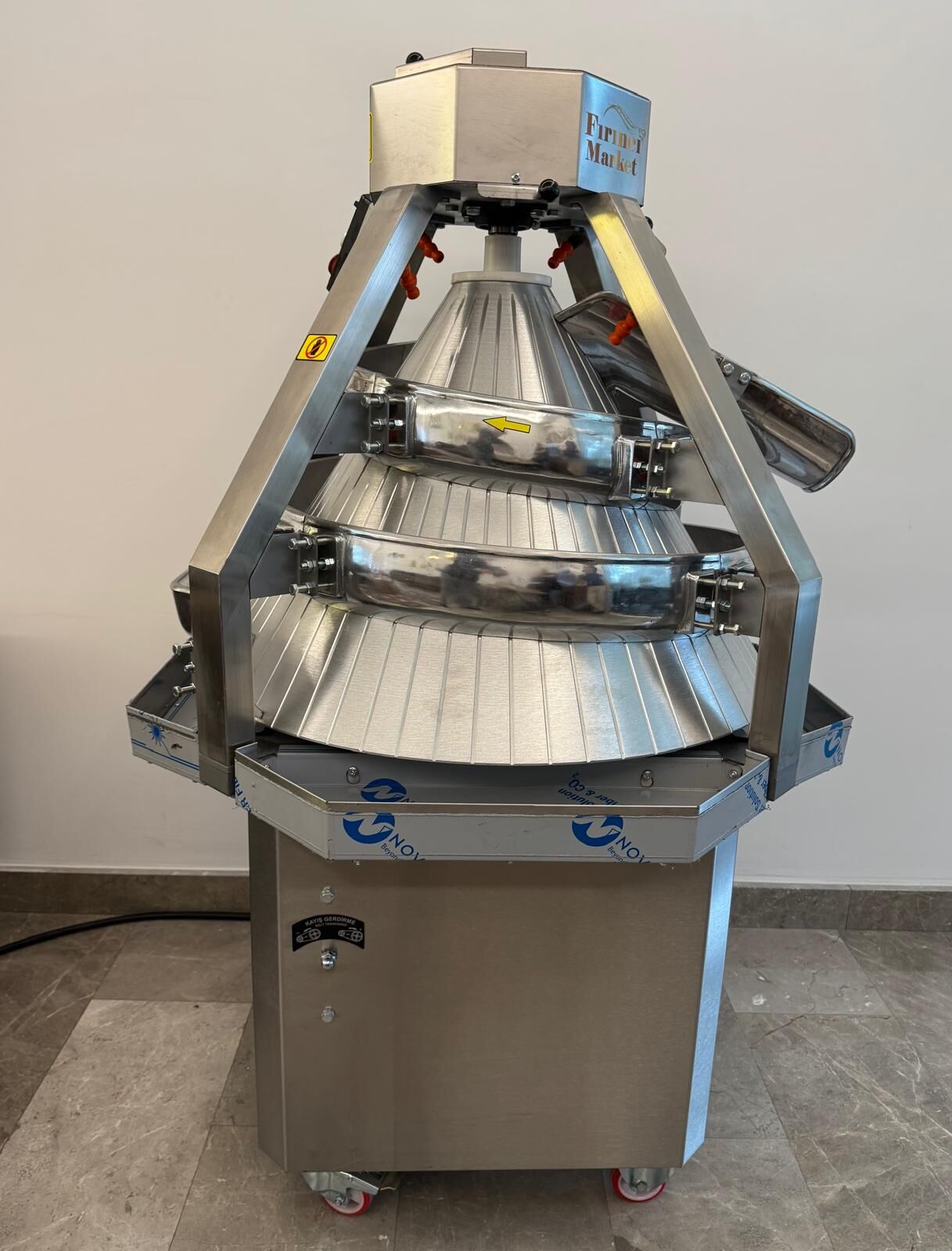 Konik Çevirme/Hamur Yuvarlama Makinası-50-150 Gram