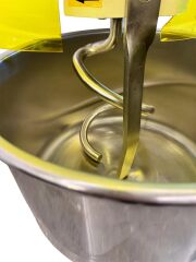 Spiral Hamur Yoğurma Mikseri 7 Kg un 10 kg Hamur 380 v