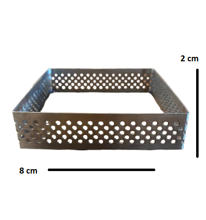 Pasta Çemberi Pandispanya Kare Delikli 8x8x2 cm