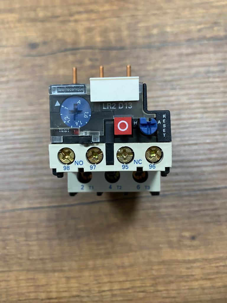 Telemecanique Termal Aşırı Yük Rolesi LR2D1306