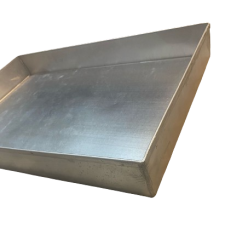 Köşe Kaynaklı Tepsi - 40x60 h 7 CM