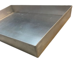 Köşe Kaynaklı Tepsi - 40x60 h 7 CM